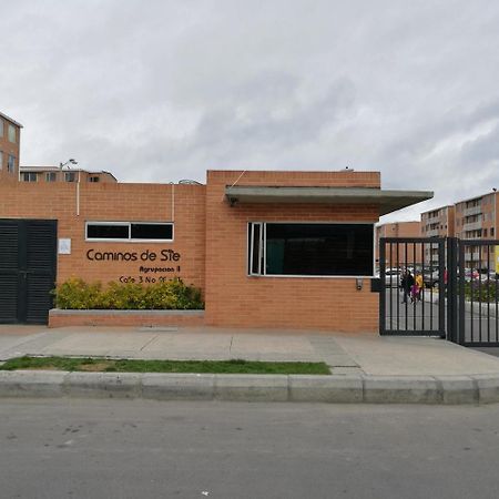 Aparta Hotel Tocancipa Con Parqueadero Y Wifi Exterior photo