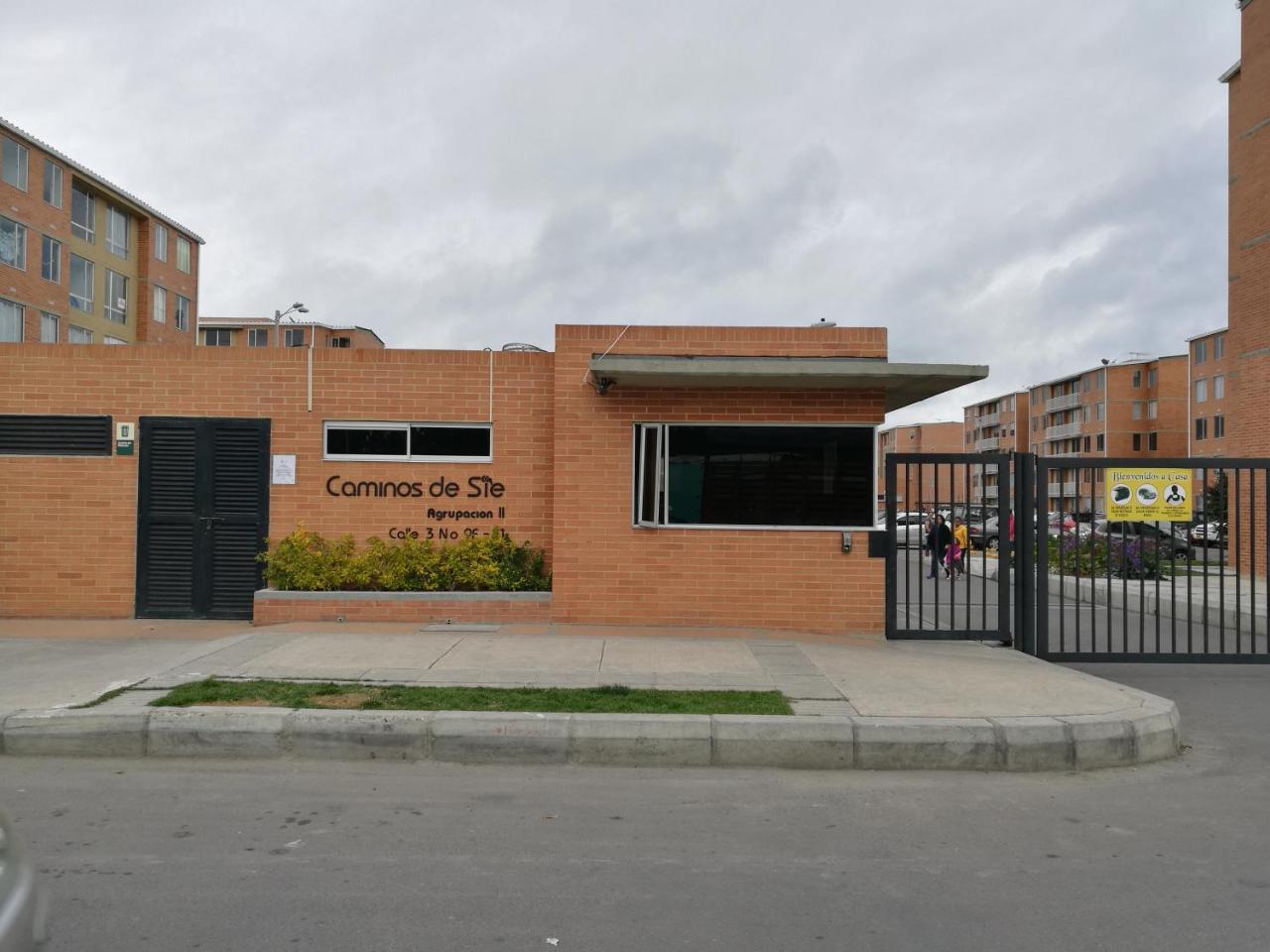 Aparta Hotel Tocancipa Con Parqueadero Y Wifi Exterior photo